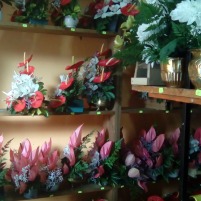 Floristería "Los girasoles" en la víspera de Todos Los Santos de 2016